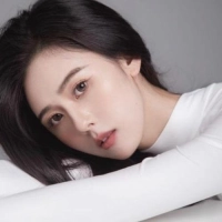 短剧演员翟成露