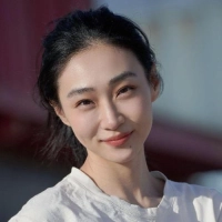 短剧演员里重霄