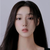 短剧演员曹妃妃