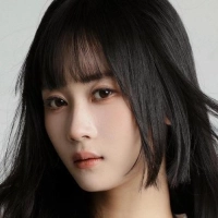 短剧演员章龄之