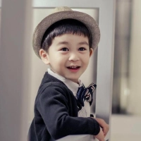 短剧演员吕世元