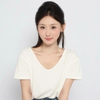 短剧演员邵依蕊