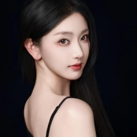 短剧演员孙露鹭