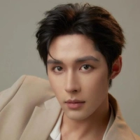 短剧演员邹柯俊