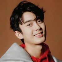 短剧演员张宸汐