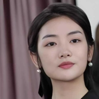 短剧演员李文文