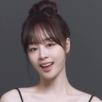 短剧演员李伊蔓