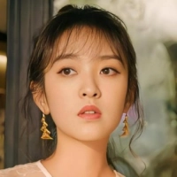 短剧演员刘泳希