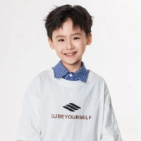 短剧演员秦翊恒