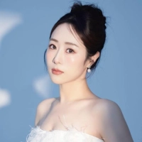 短剧演员颜子期