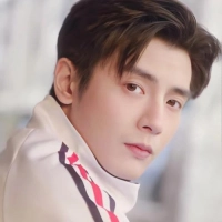 短剧演员何聪睿