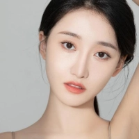 短剧演员金凌子