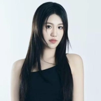 短剧演员杨雯越