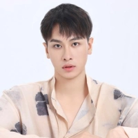 短剧演员石楷铭