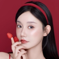 短剧演员张诗媛