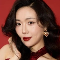 短剧演员李佳欣