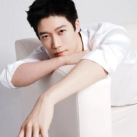 短剧演员许艺燊