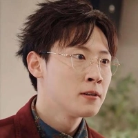 短剧演员崔奇源