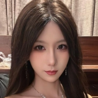 短剧演员刘佳艺