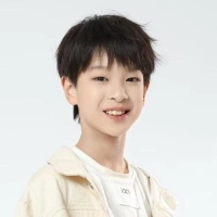 短剧演员胡峻闻