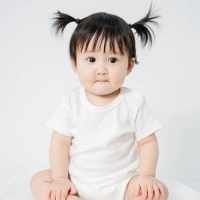 短剧演员徐洛瑶