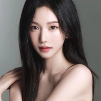 短剧演员冯雨停