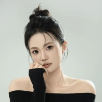 短剧演员杨荧荧