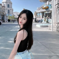 短剧演员王忆如