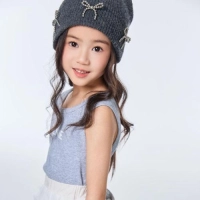 短剧演员陈甯祎