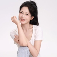 短剧演员邹斯琦