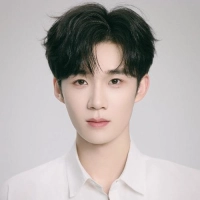 短剧演员刘梓墨