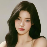 短剧演员曾雪瑶