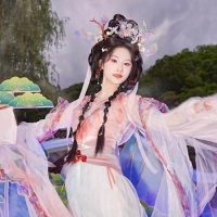 短剧演员常舒畅