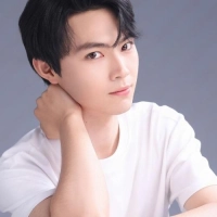 短剧演员李海潞