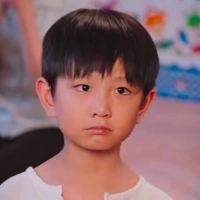 短剧演员周忱熙