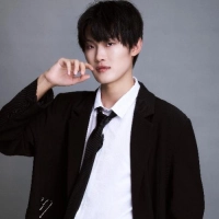 短剧演员李锦鲤