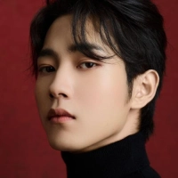 短剧演员何金鸿