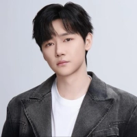 短剧演员余兆恩