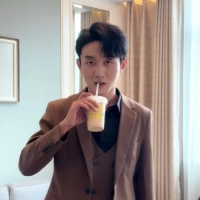 短剧演员刘昊西