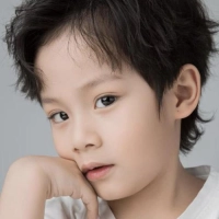 短剧演员赵浚涵