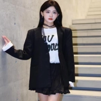 短剧演员余逸蕾