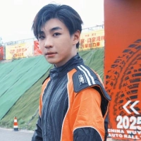 短剧演员秦钰博