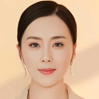 短剧演员满柠溪