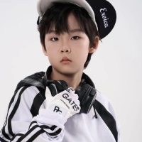 短剧演员杨书鑫