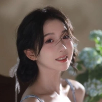 短剧演员秋妙妙