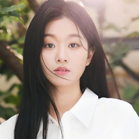 短剧演员李佳乐