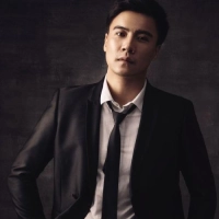 短剧演员李亚楠