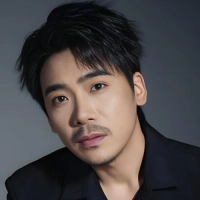 短剧演员王景华