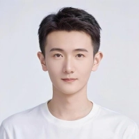 短剧演员刘梣一