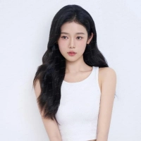 短剧演员王际然